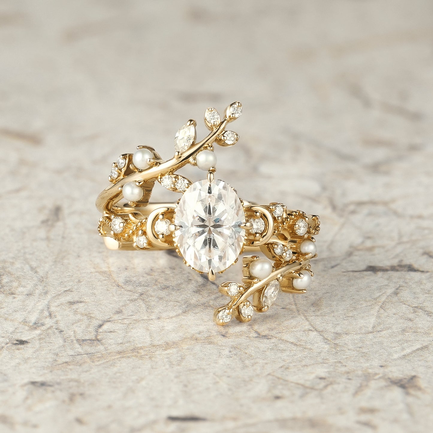 Aphrodite's Enchanted Vine | Moon Design Moissanite Ring Set - Hermione