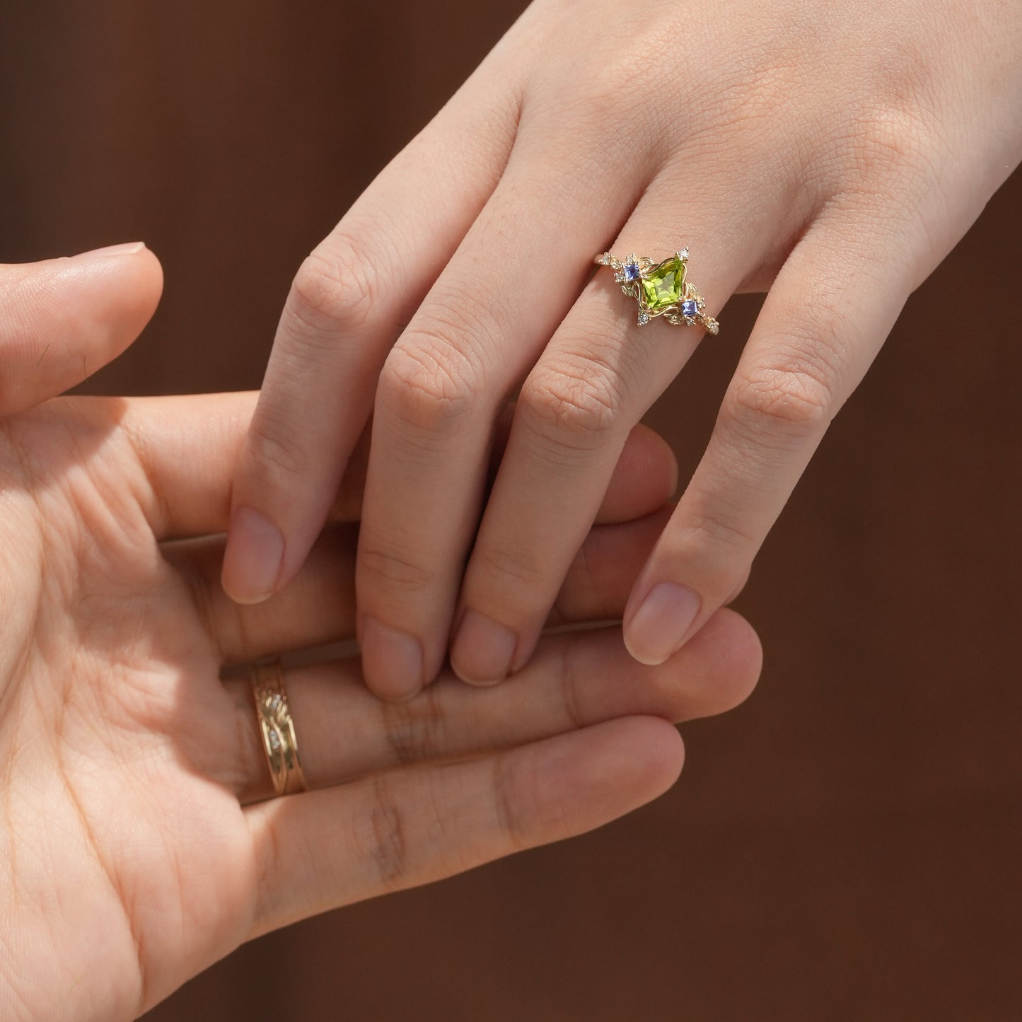 Kite-Shaped Peridot Tanzanite Couple's Ring