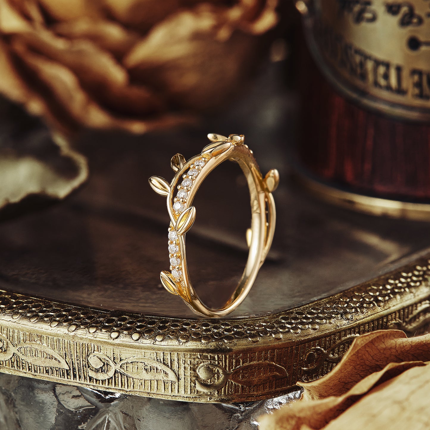 Vine Moissanite Wedding Band