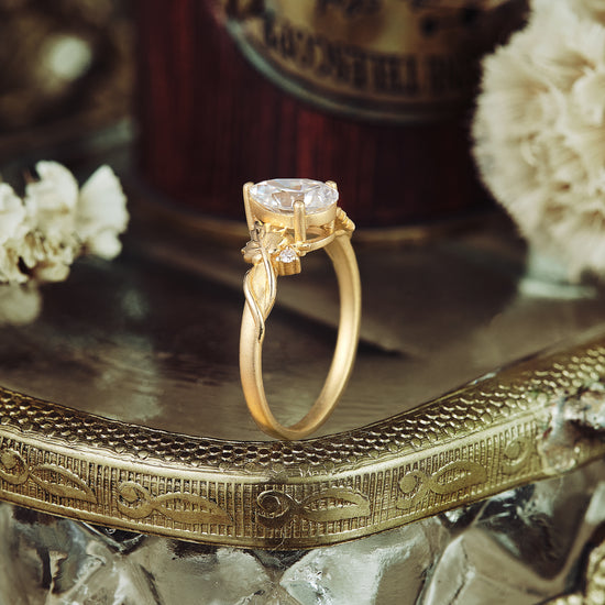 GemsMagic Two-sycamore-leaf Inspired Moissanite Engagement Ring