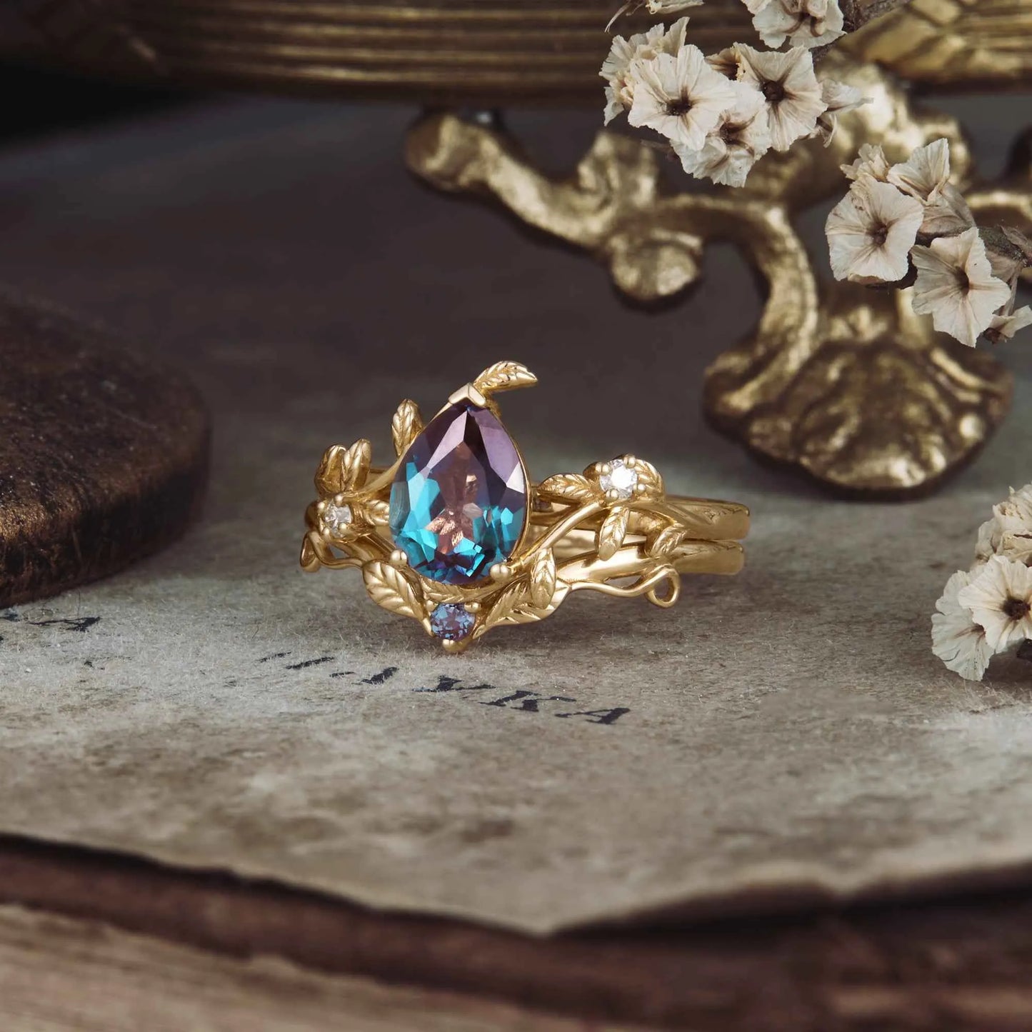 Alexandrite Leaf Engagement Ring Set 2pcs