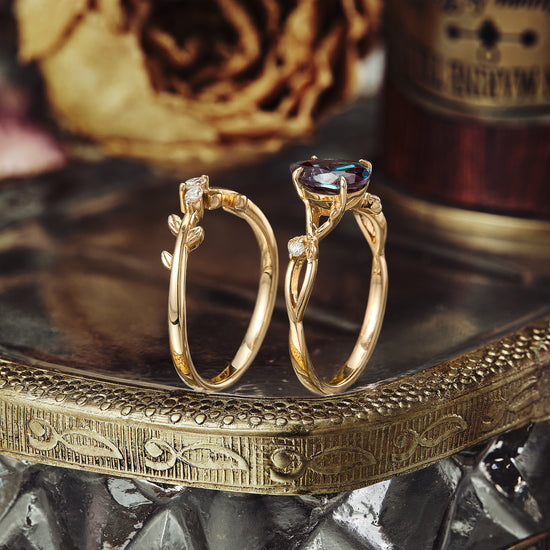 Crossed Leaves Alexandrite Engagement Ring Set - Isabella