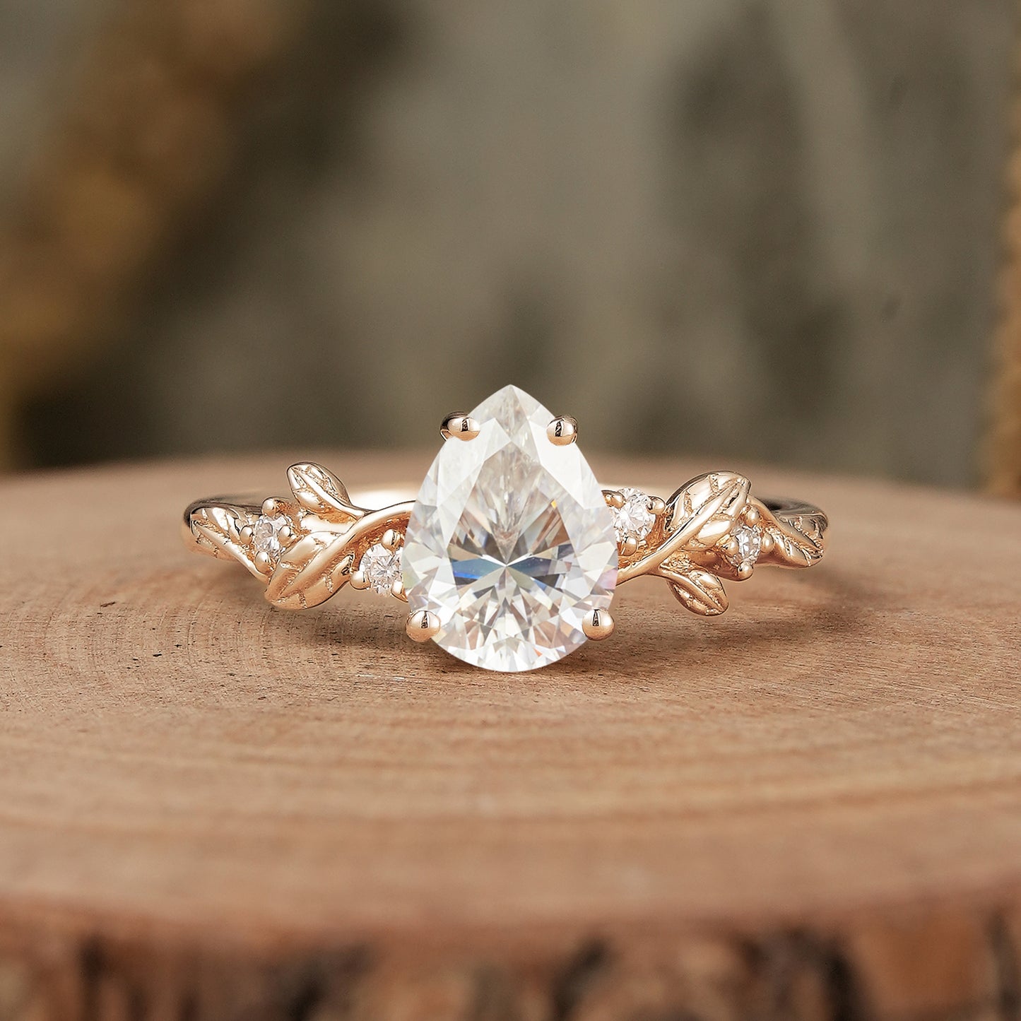 Pear-shaped Moissanite Engagement Ring