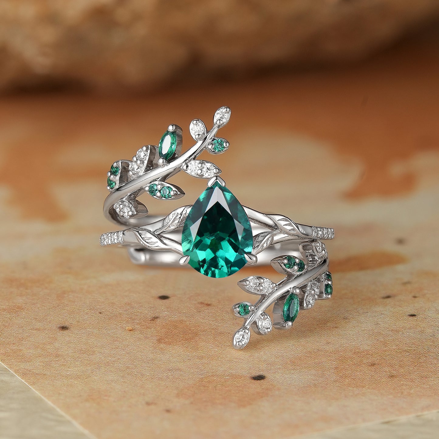 Emerald Engagement Ring Set 2pcs