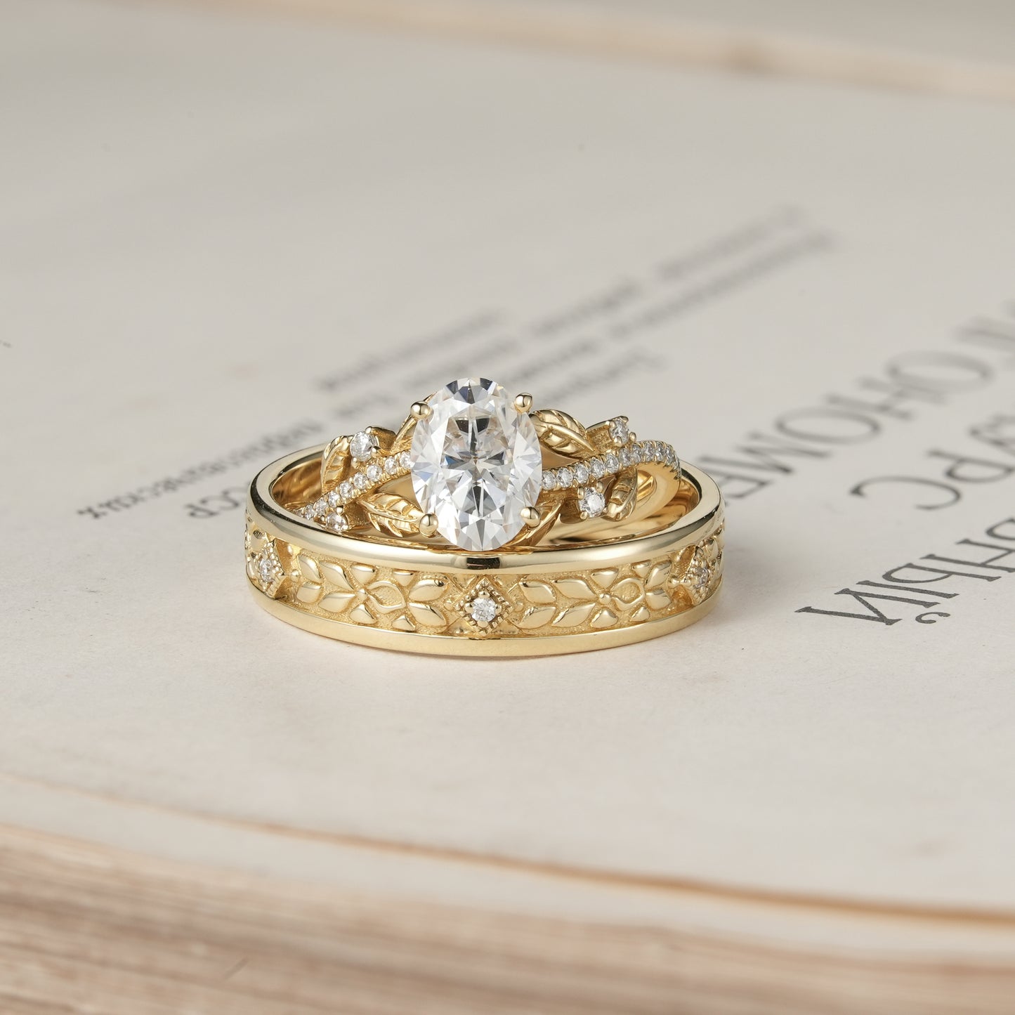 Moissanite Couple Ring Set