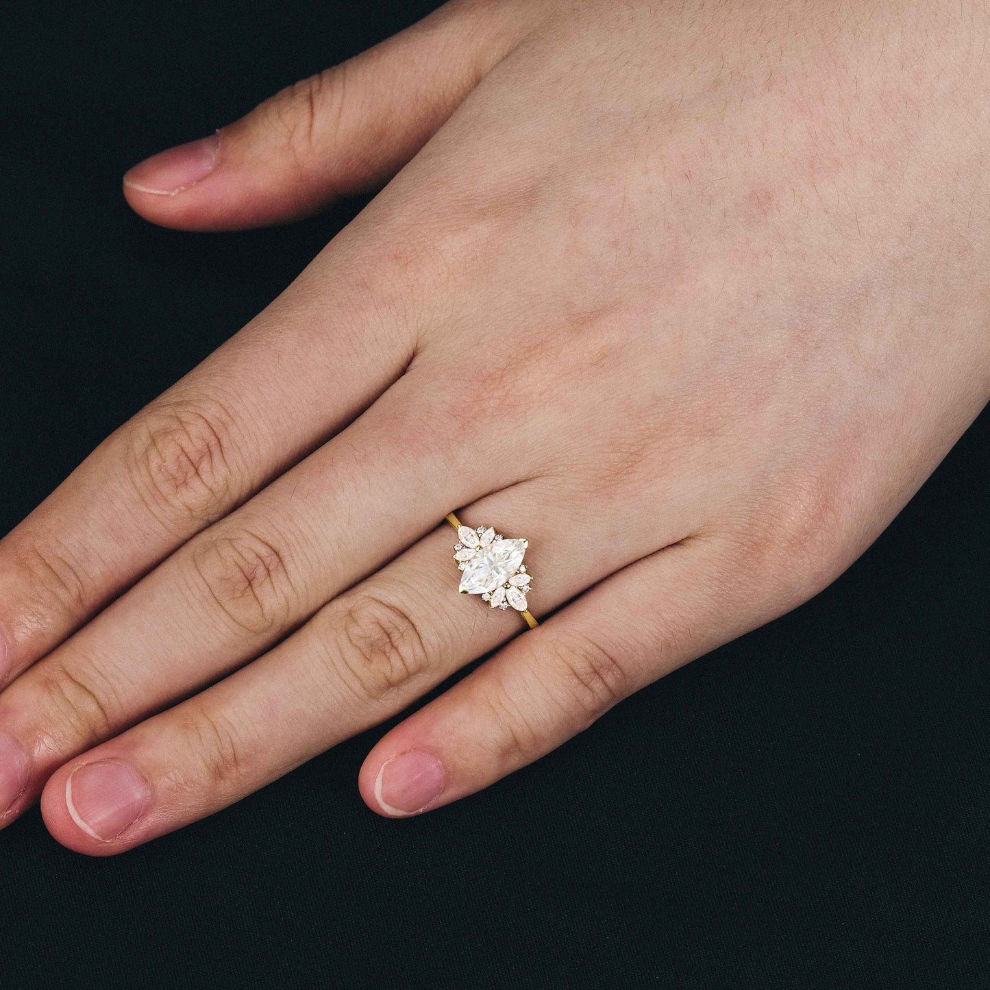 GemsMagic Graceful Marquise Cut Moissanite Ring-Aro