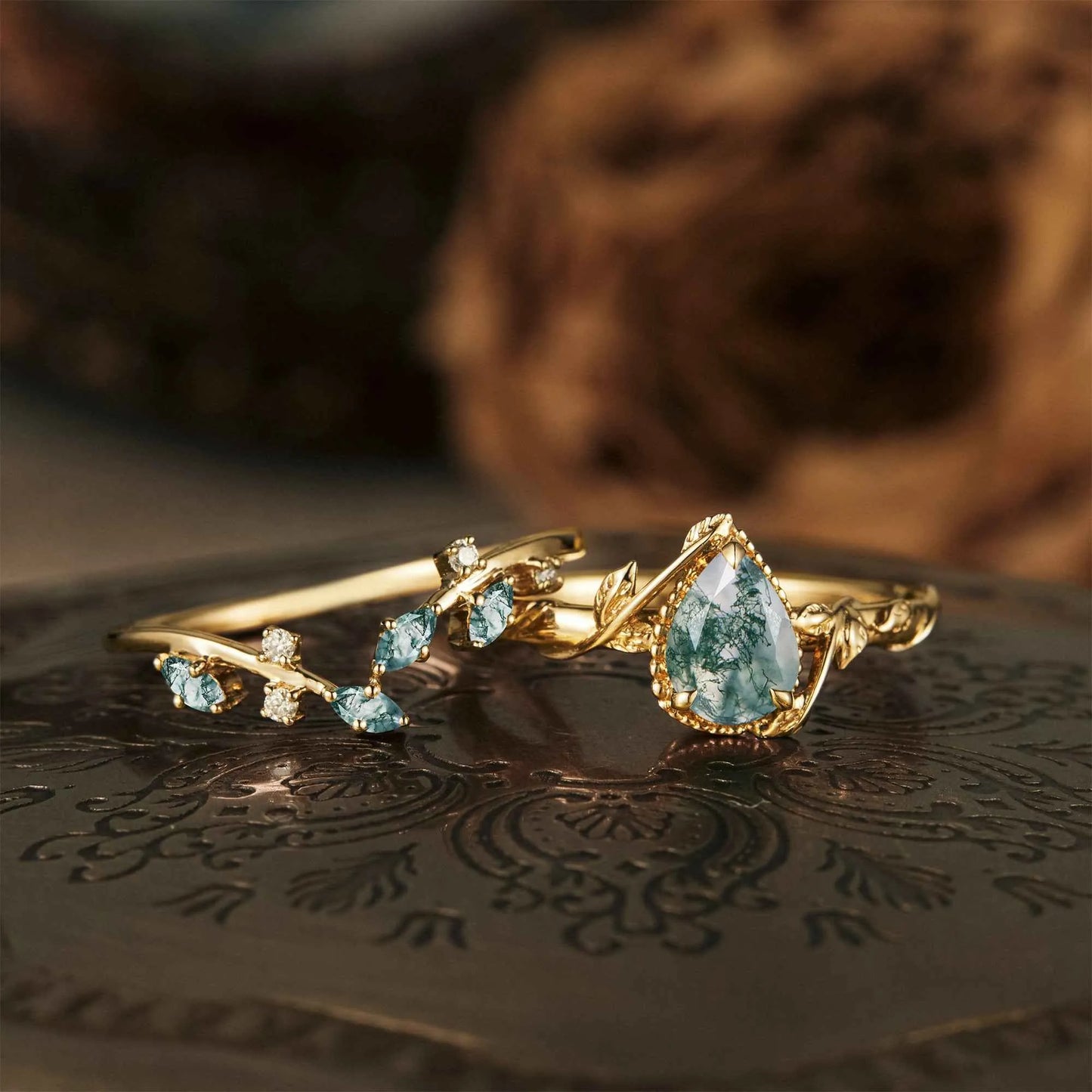 Pear Shaped Moss Agate Cluster Leaf Engagement Ring Set