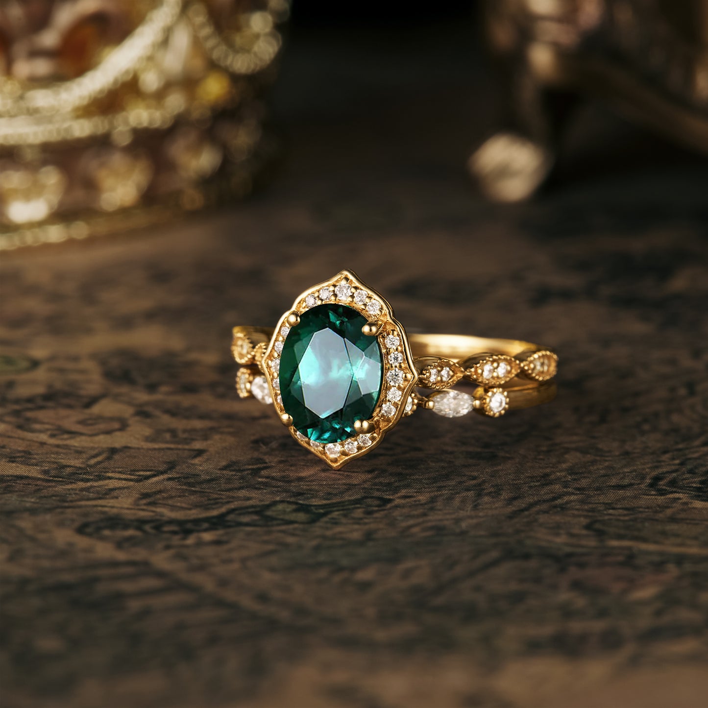 GemsMagic Vintage Emerald Halo Ring Set 2pcs