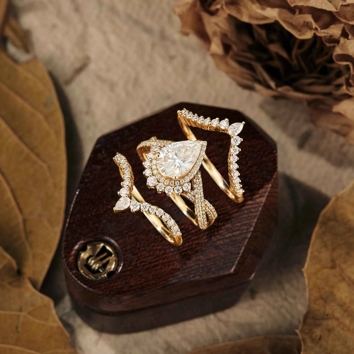 Pear Cut Moissanite Engagement Ring Set 3pcs