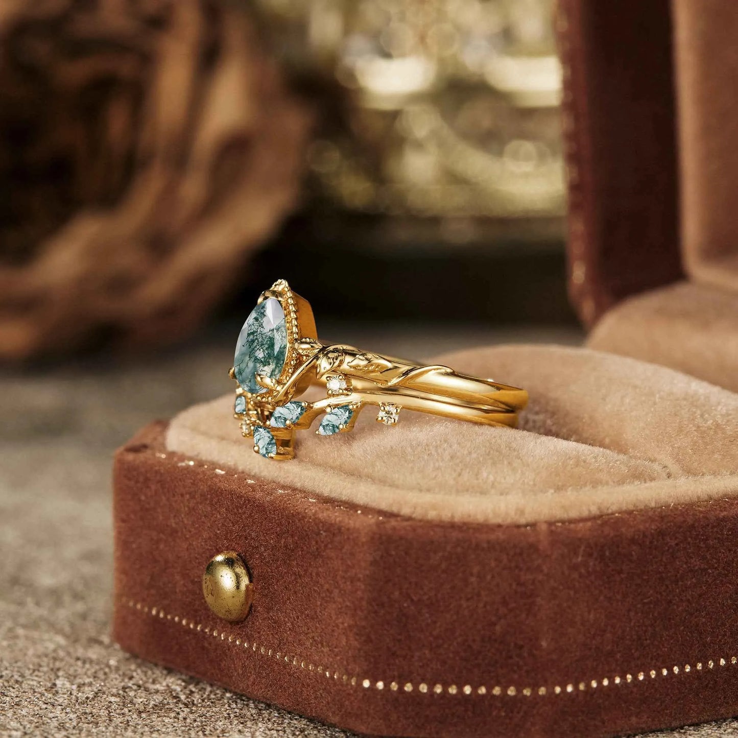 Pear Shaped Moss Agate Cluster Leaf Engagement Ring Set