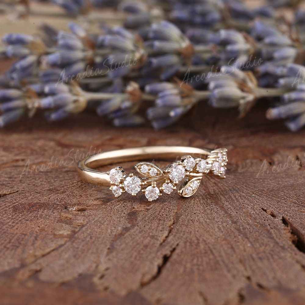 How to Wear Engagement Ring and Wedding Band: The Complete Guide for Modern Brides