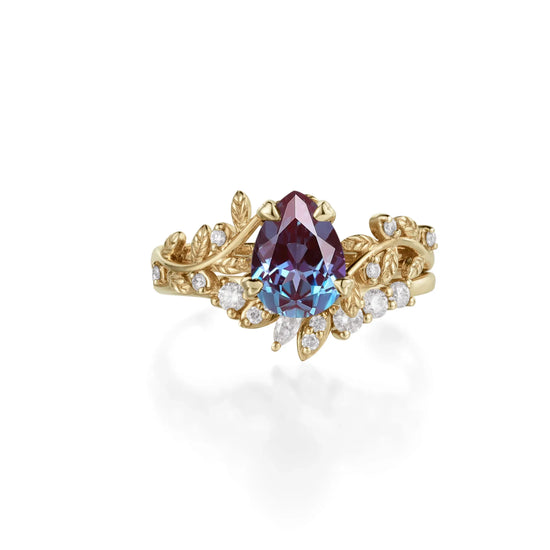 Alexandrite Elegance Ring Set
