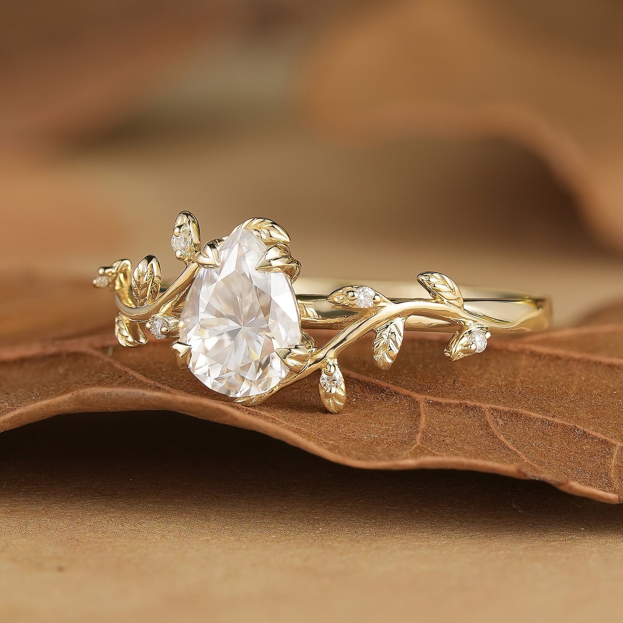 1.7ct Pear Leaf Moissanite Engagement Ring - Clementine - GemsMagic