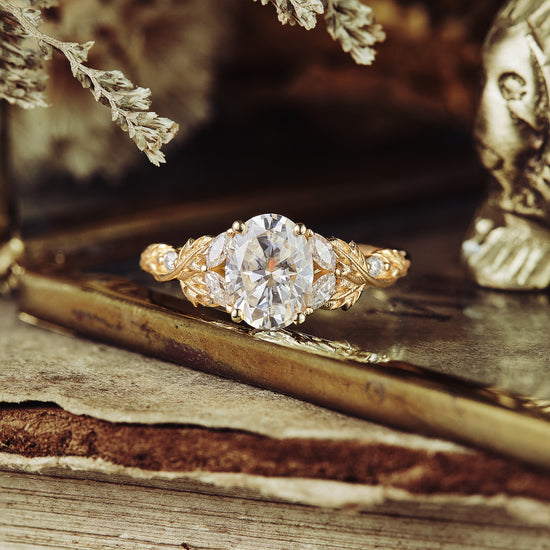 GemsMagic Crossed Leaf Moissanite Engagement Ring