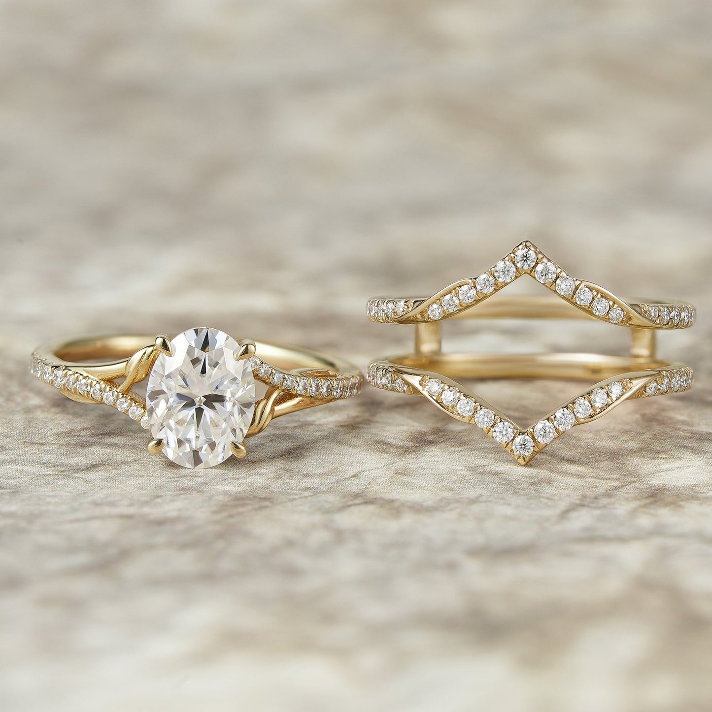 2pcs Oval - cut Moissanite Gold Ring set - Tindra - GemsMagic