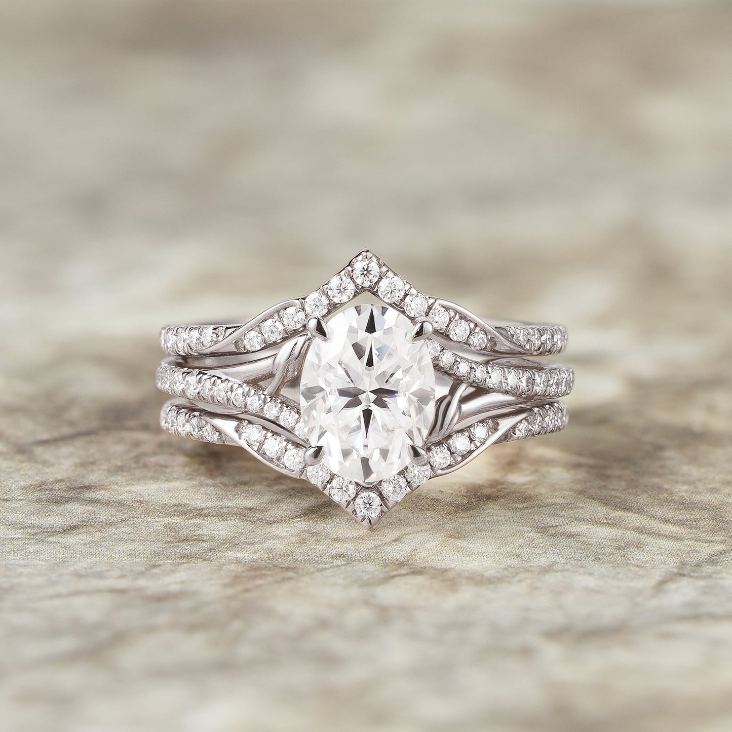 2pcs Oval - cut Moissanite Gold Ring set - Tindra - GemsMagic