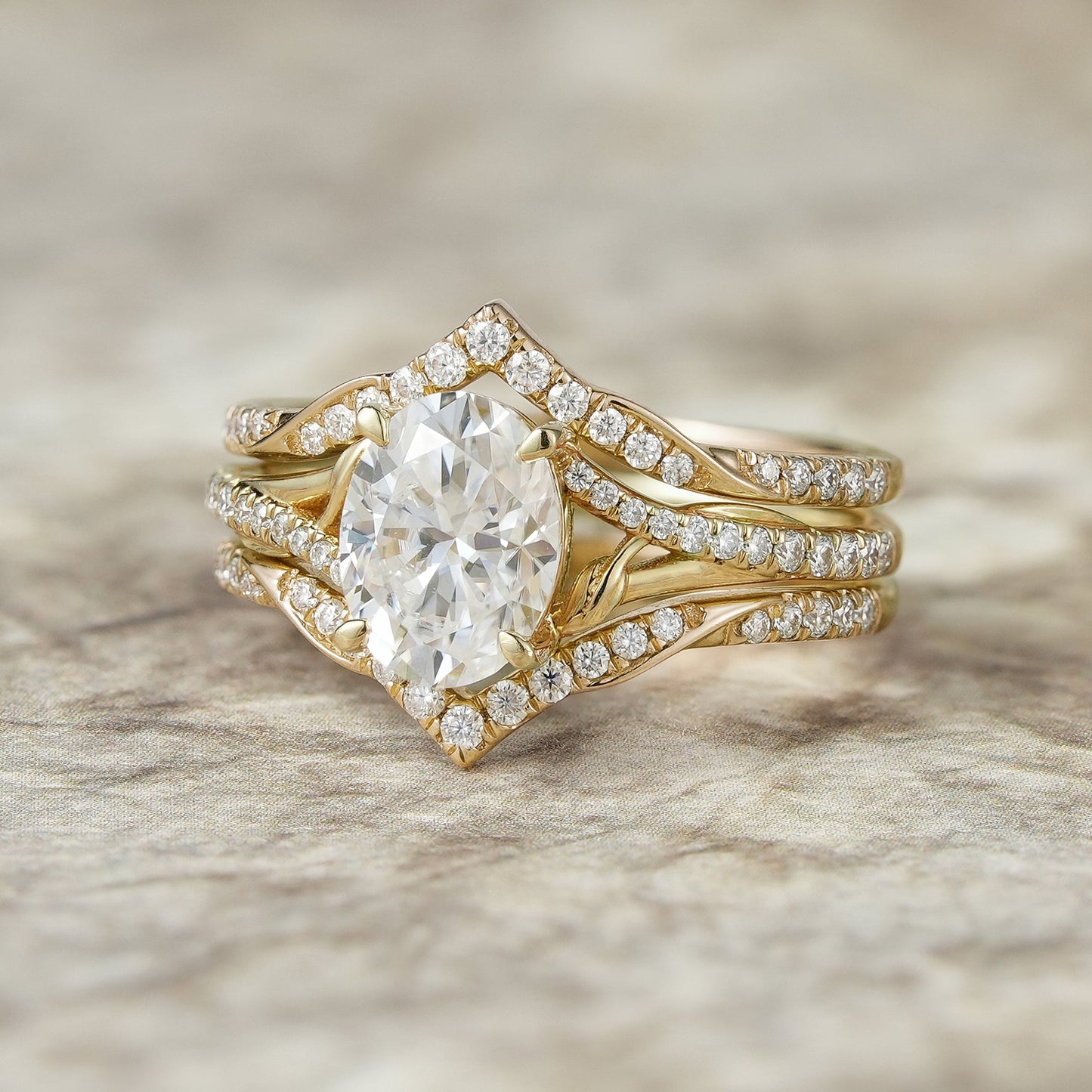 2pcs Oval - cut Moissanite Gold Ring set - Tindra - GemsMagic