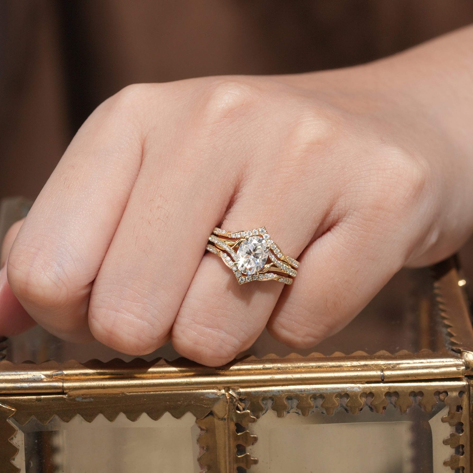 2pcs Oval - cut Moissanite Gold Ring set - Tindra - GemsMagic