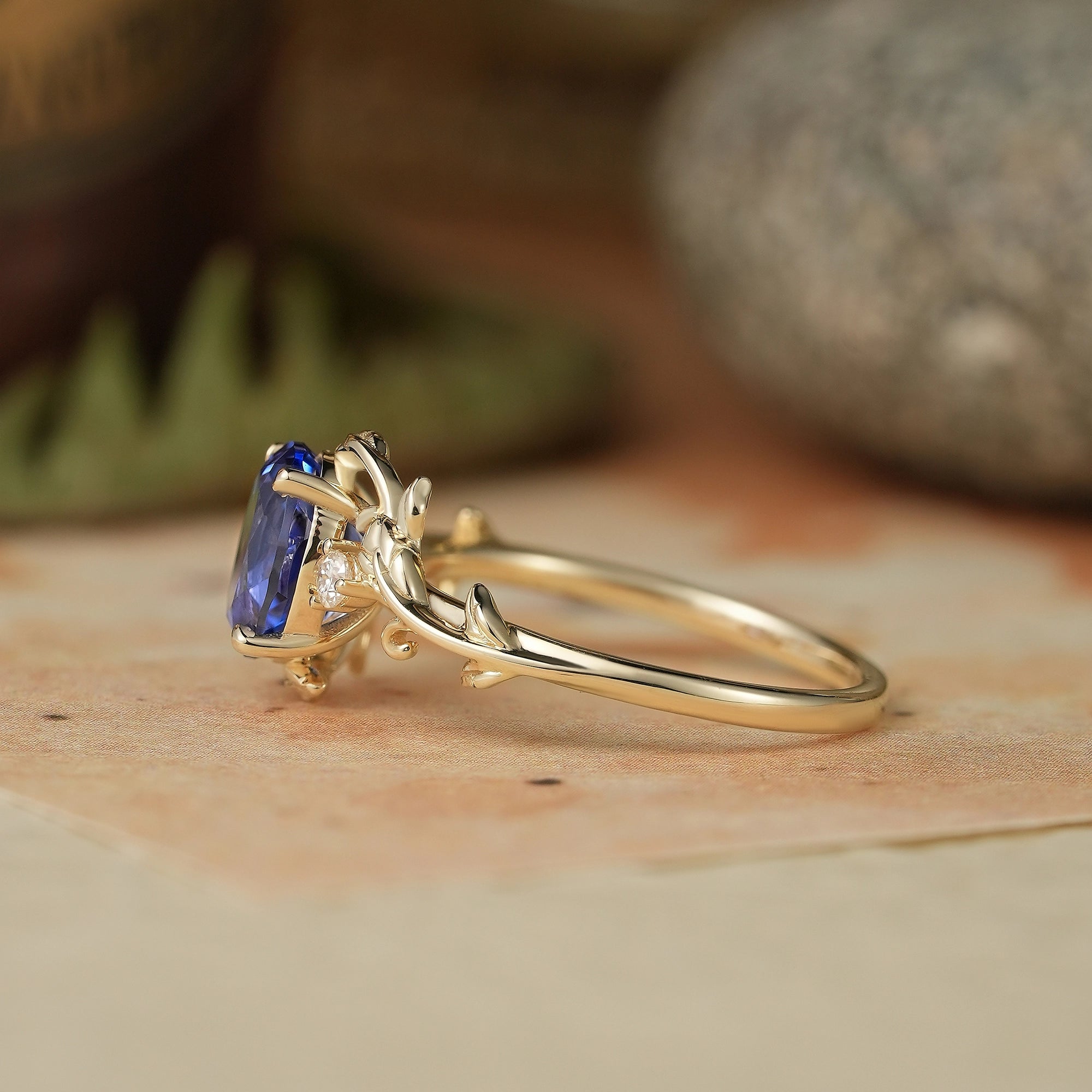 6x8mm Oval Cornflower Sapphire Leaf Shaped Ring - Leila - GemsMagic