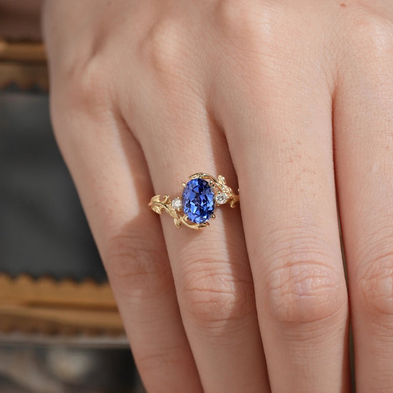 6x8mm Oval Cornflower Sapphire Leaf Shaped Ring - Leila - GemsMagic