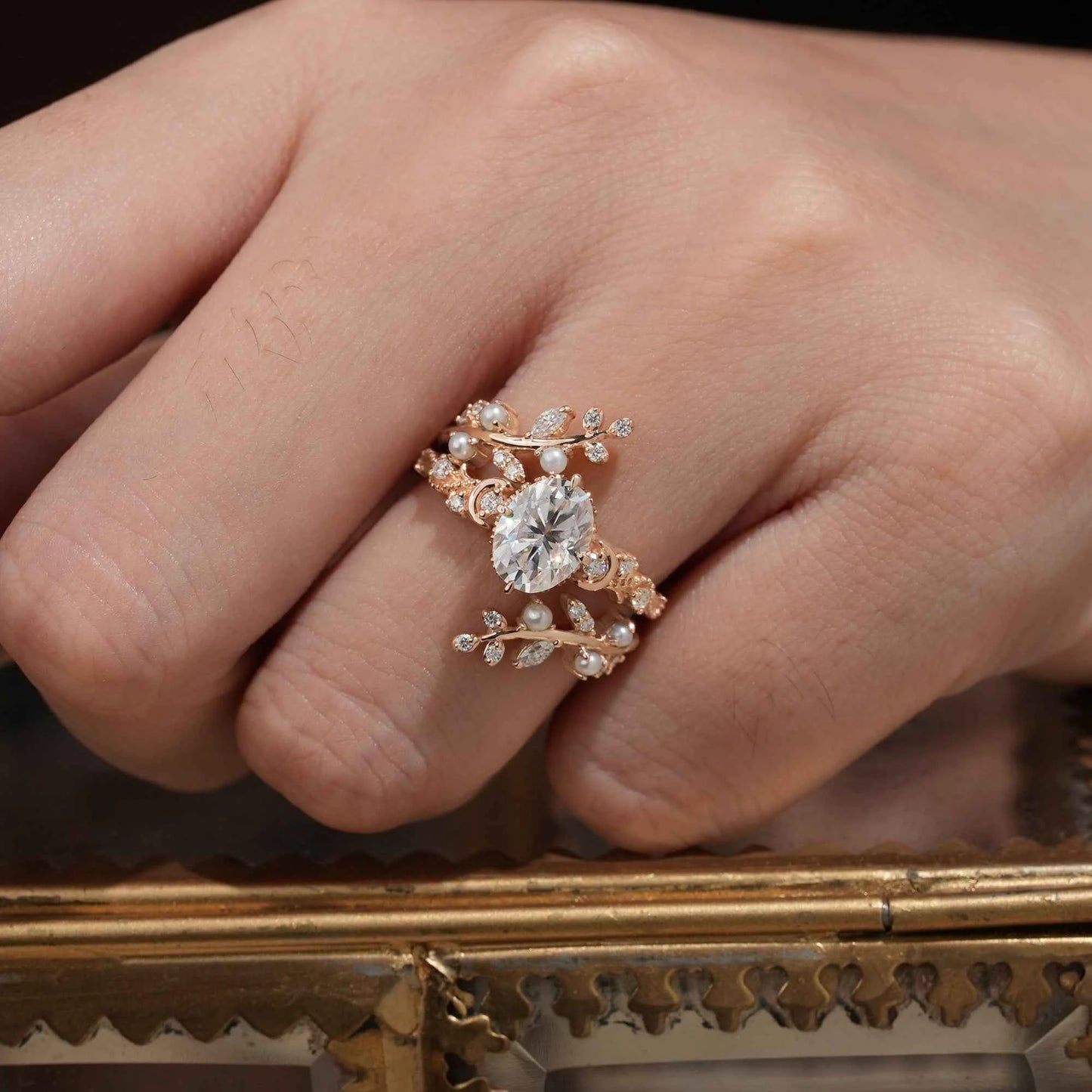 Aphrodite's Enchanted Vine | Moon Design Moissanite Ring Set - Hermione