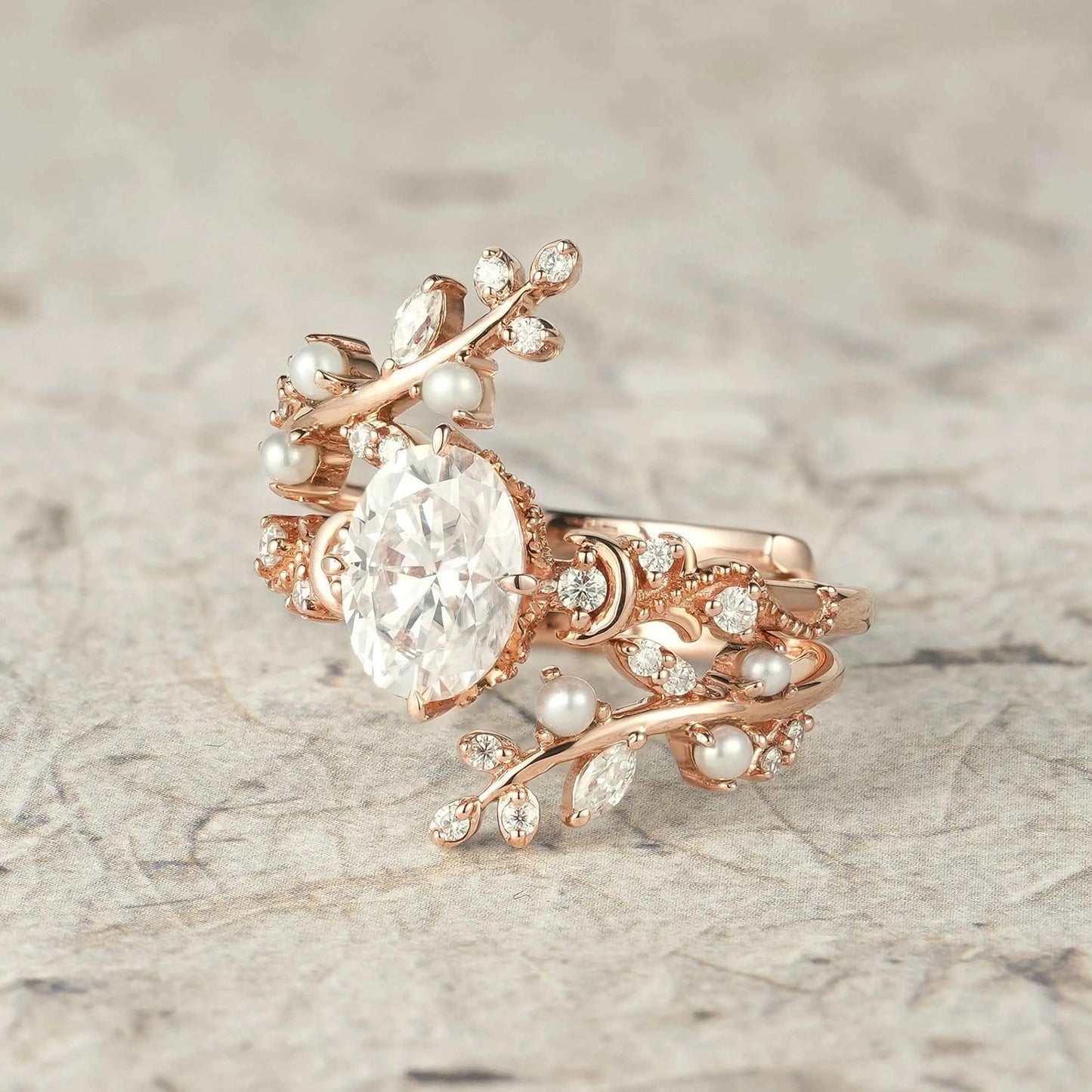 Aphrodite's Enchanted Vine | Moon Design Moissanite Ring Set - Hermione