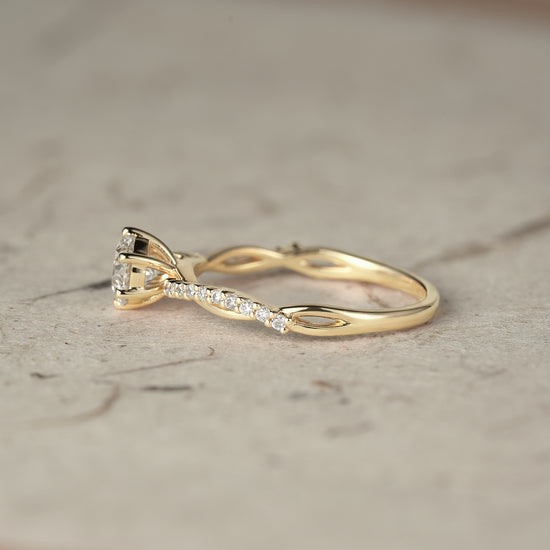 Load image into Gallery viewer, Twist Solitaire Lab Grown Diamond Engagement Ring - Lena
