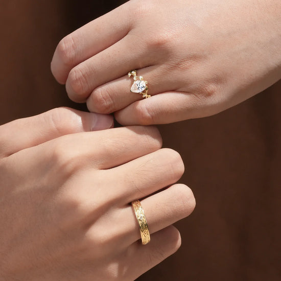 Vine Inspired Moissanite Couple Ring Set