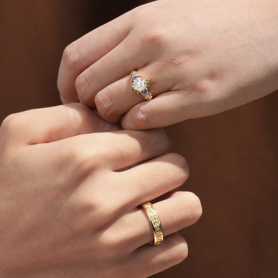 Three-Stone Moissanite Leaf Couple Rings