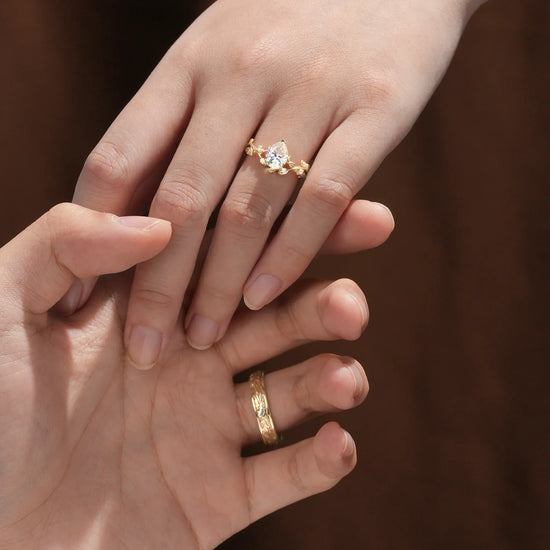 Vine Inspired Moissanite Couple Ring Set