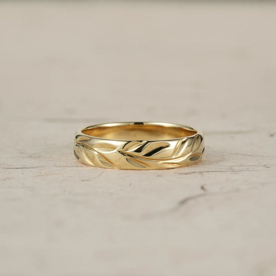 Vintage Men's Leaf Band 