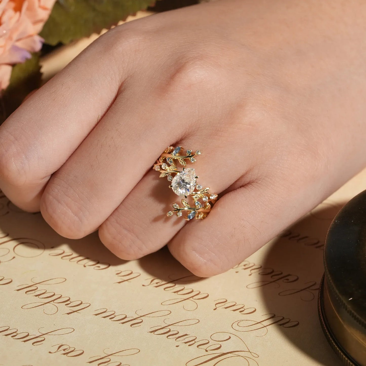 Moissanite Leaf Engagement Ring Set 2pcs