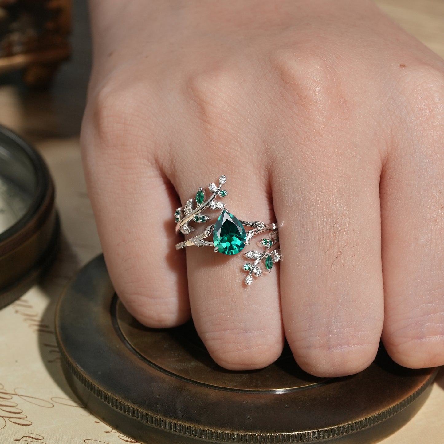 Emerald Engagement Ring Set 2pcs