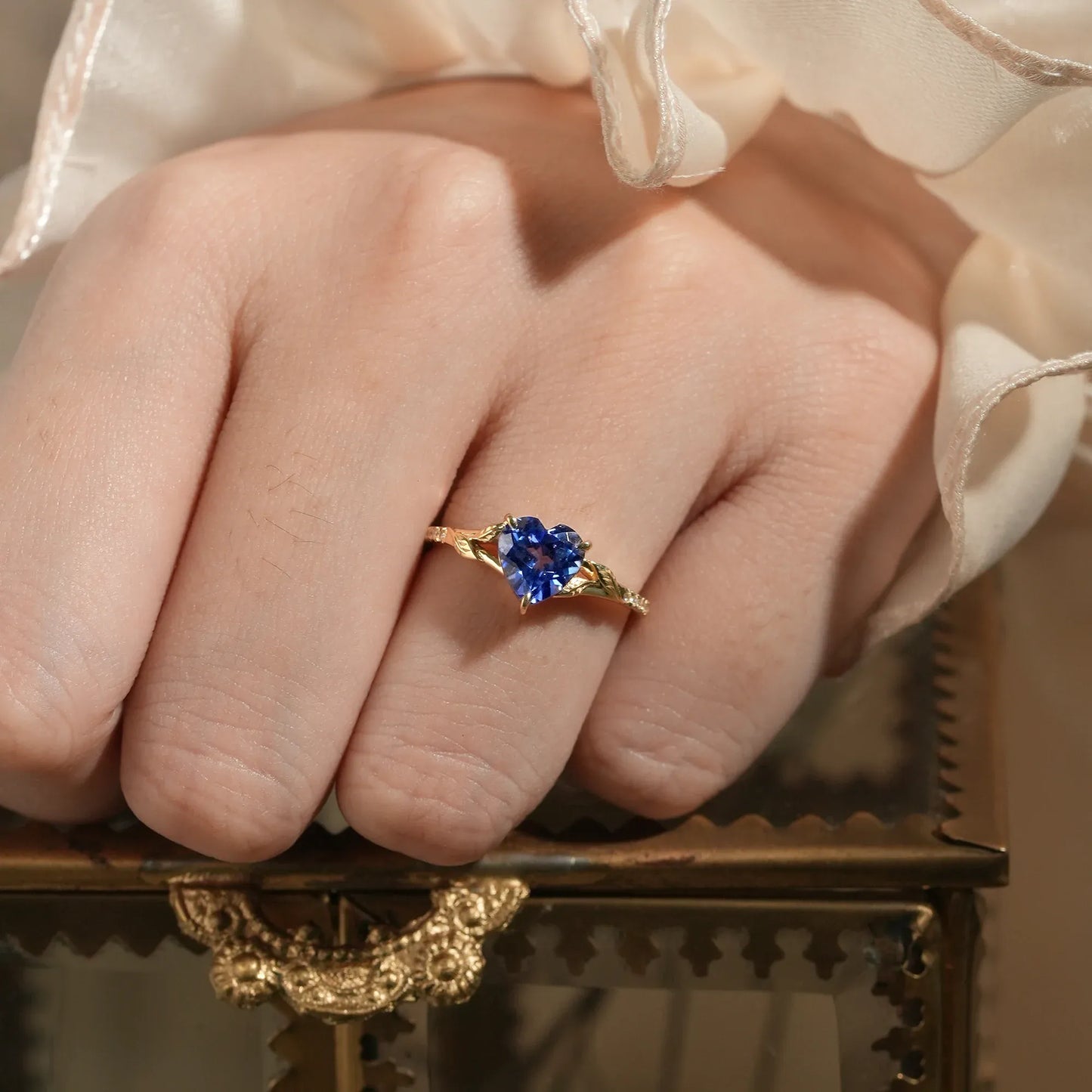 Heart Moissanite Leaf Engagement Ring