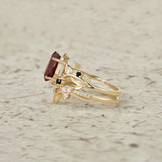2pcs Coffin Shaped Ruby Leaf Ring Set