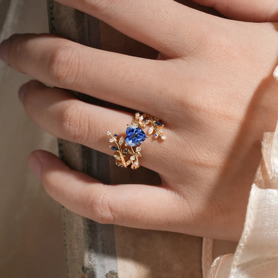 Heart Shaped Cornflower Sapphire Ehancer Ring Set 