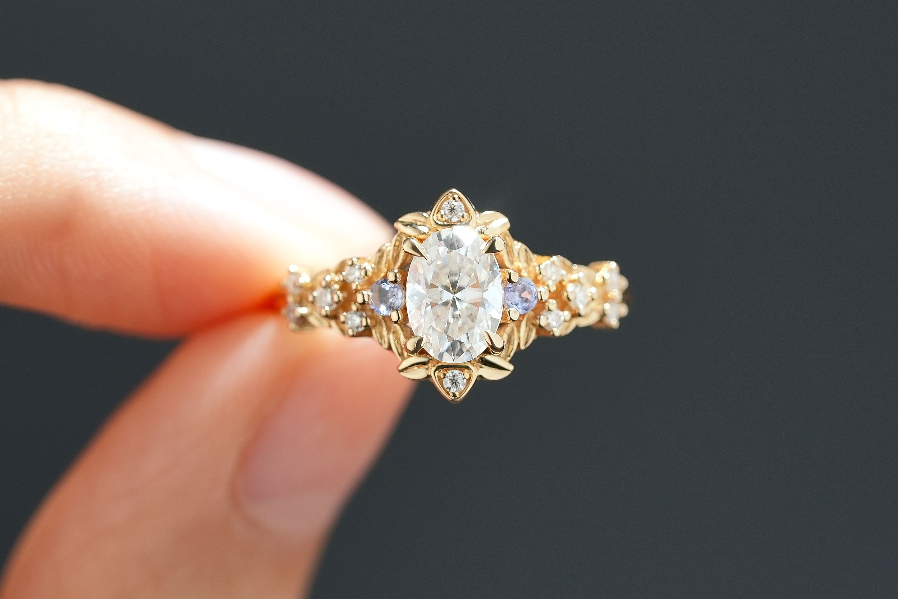 sapphire engagement rings