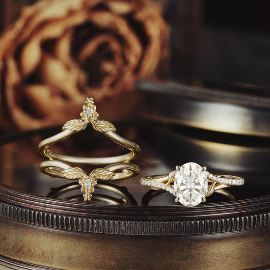 Oval Cut Moissanite Leaf Ring Set