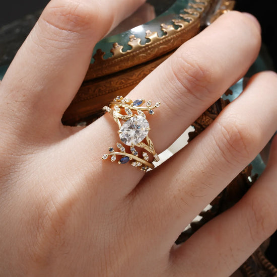 Oval Moissanite Half Eternity Leaf Engagement Ring Set 2pcs