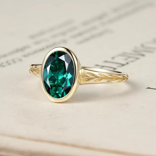 Oval Emerald Leaf Ring