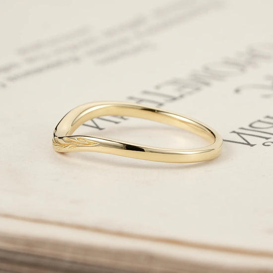 Embossed Leaf Motif Ring