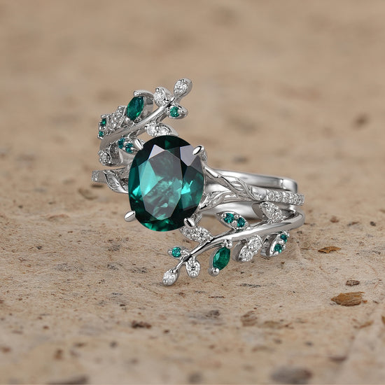 Emerald Engagement Ring Set