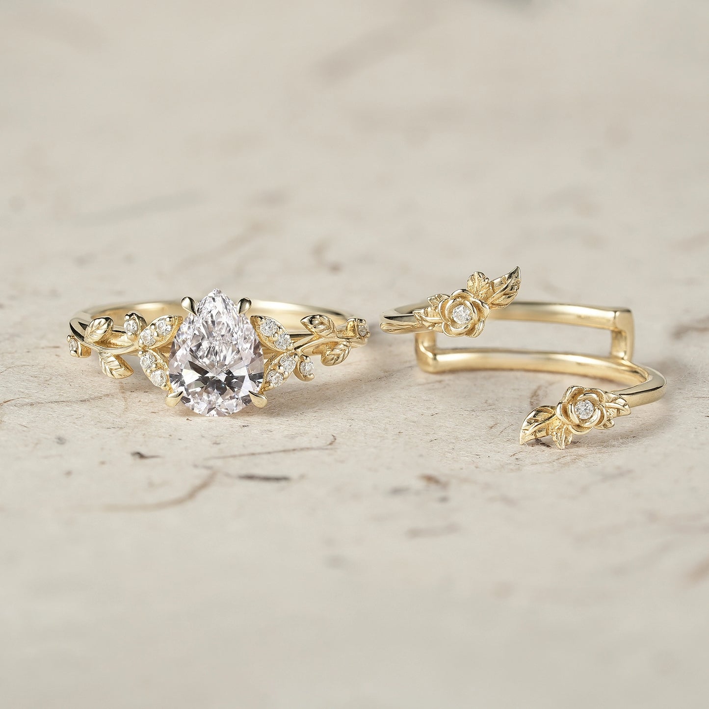 Pear Cut Lab Grown Diamond Ring Set 