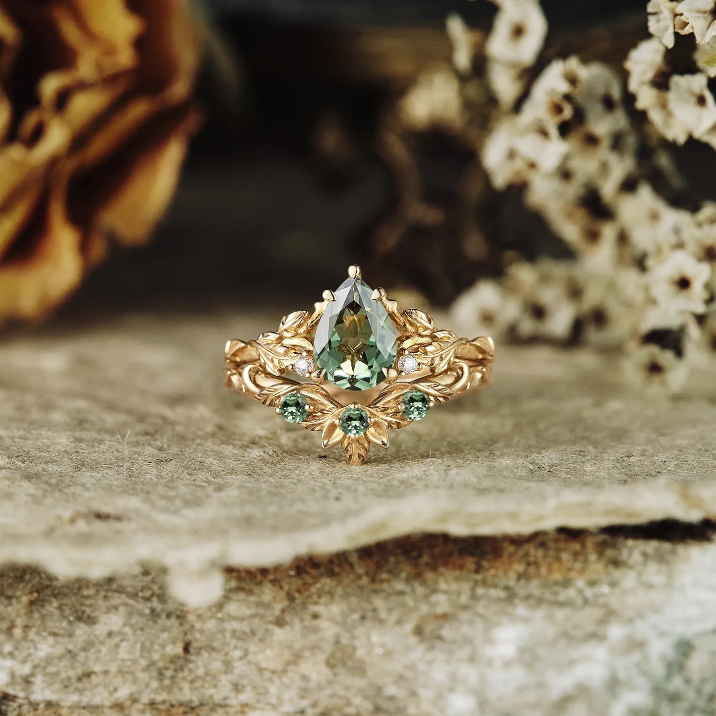 Green Sapphire Engagement Ring Set 2pcs