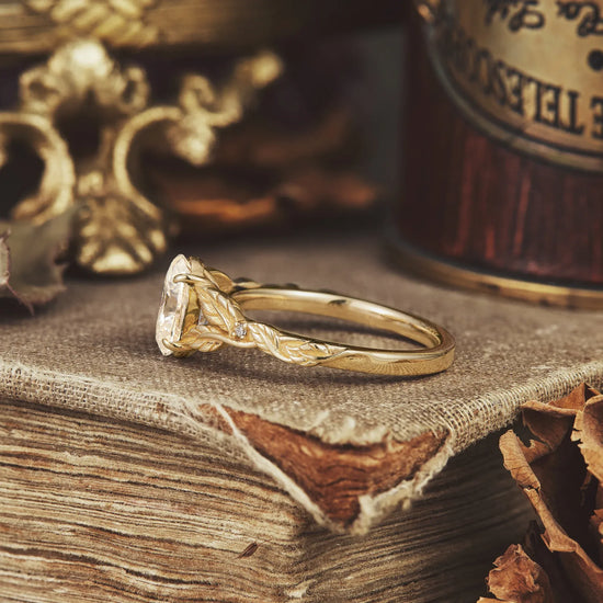 Oval Cut Moissanite Leaf Ring