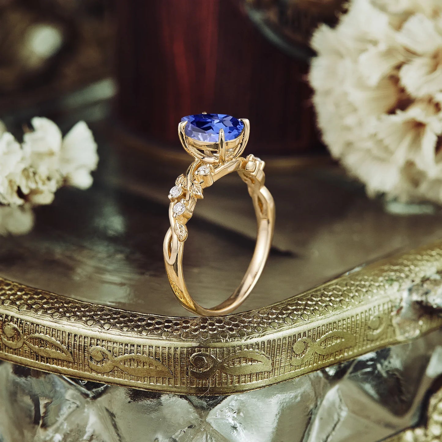 Cornflower Sapphire Leaf Engagement Ring