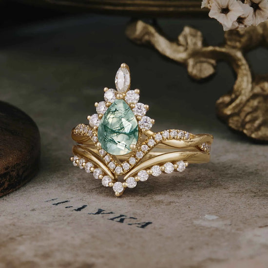 Crown Inspired Moss Agate Ring Set