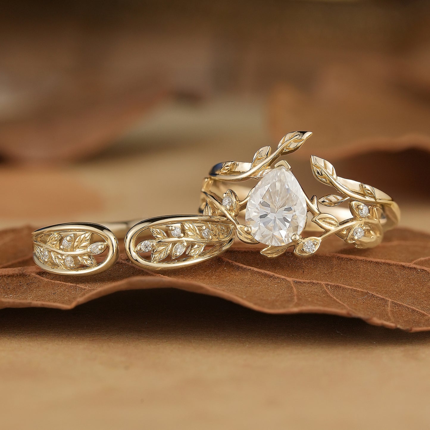 Pear Moissanite Couple Ring Set 3pcs