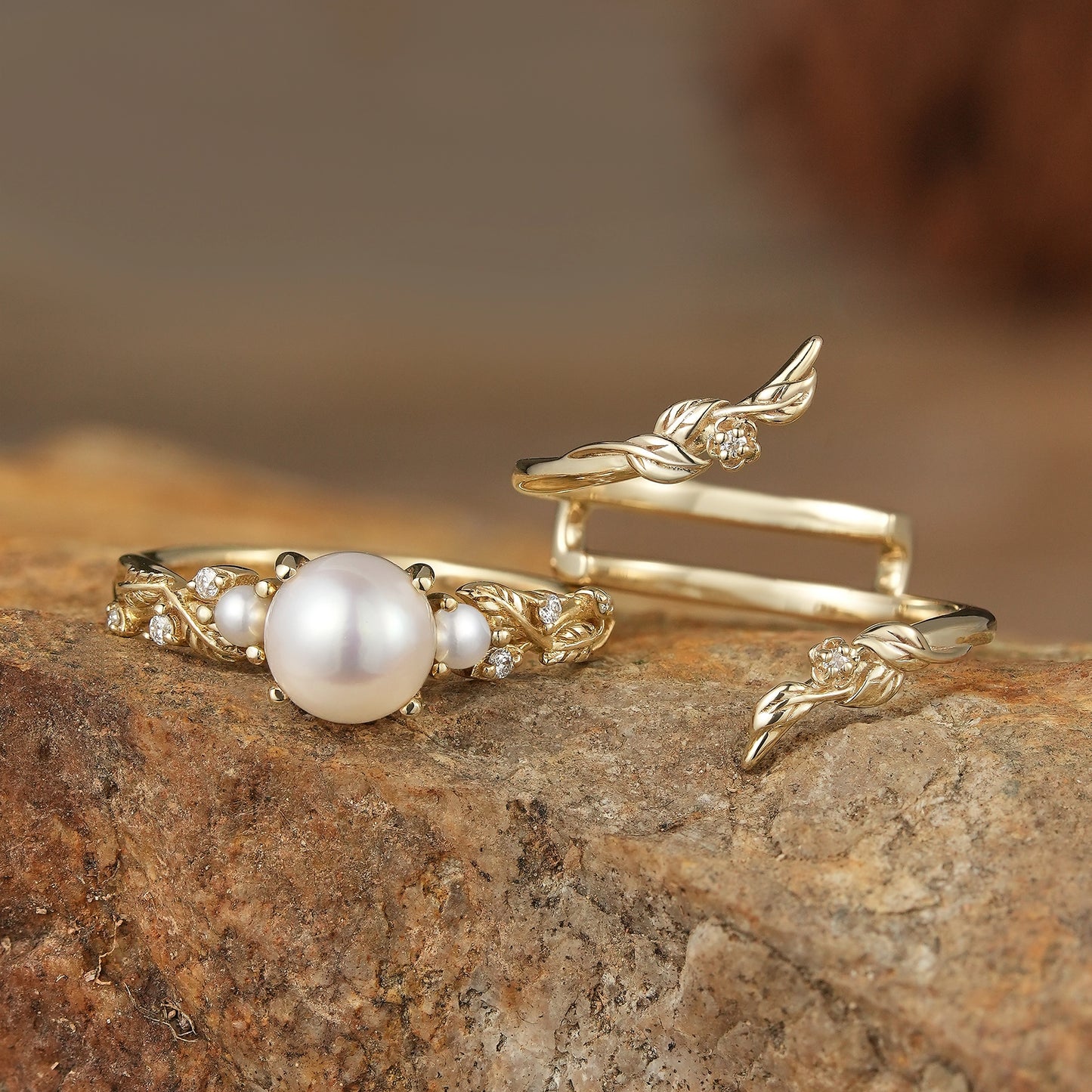 Leaf-Inspired Gold Ring with Pearl