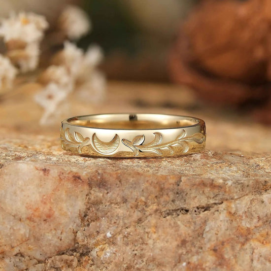 Moon & Leaf Gold Men's Band - Kai